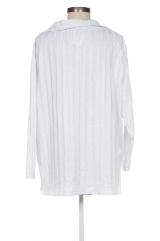 Дамска блуза Unbranded, Размер XL, Цвят Бял, Цена 2,55 €