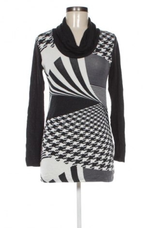 Dámska blúza Unbranded, Veľkosť M, Farba Viacfarebná, Cena  1,95 €