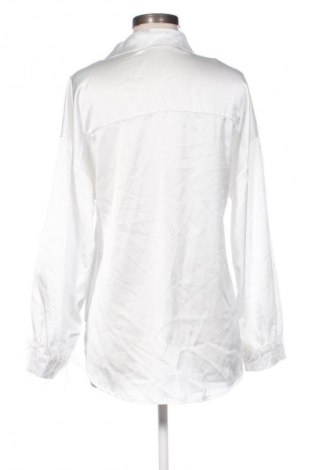 Дамска блуза Unbranded, Размер M, Цвят Бял, Цена 5,11 €