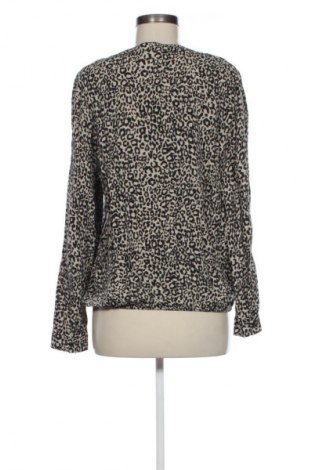 Дамска блуза Unbranded, Размер XL, Цвят Многоцветен, Цена 6,64 €