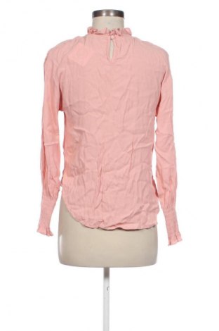 Дамска блуза Urban Revivo, Размер S, Цвят Розов, Цена 8,55 €