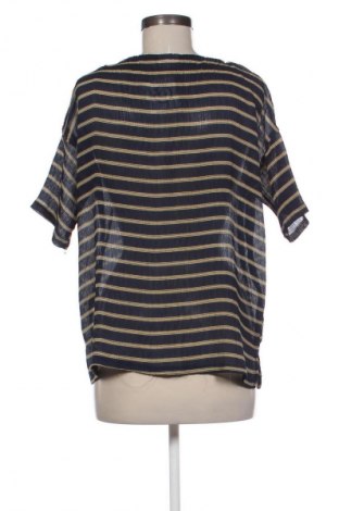 Дамска блуза VILA, Размер XS, Цвят Многоцветен, Цена 5,11 €