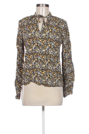 Дамска блуза VILA, Размер S, Цвят Многоцветен, Цена 17,89 €