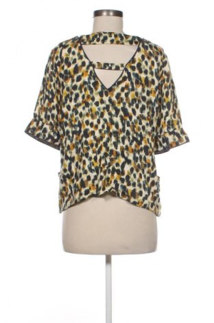 Дамска блуза Zara, Размер L, Цвят Многоцветен, Цена 7,66 €