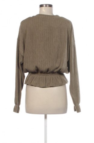 Bluză de femei Zara, Mărime M, Culoare Verde, Preț 36,99 Lei