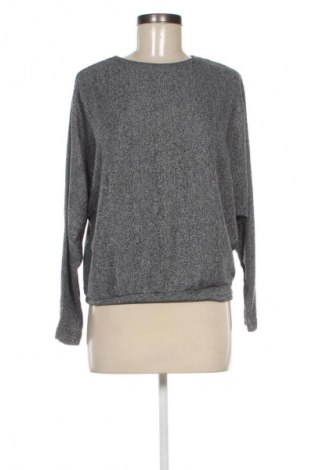 Дамска блуза Zara, Размер S, Цвят Многоцветен, Цена 3,06 €