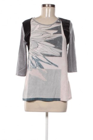 Дамска блуза Zara, Размер S, Цвят Многоцветен, Цена 2,04 €