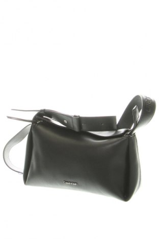 Дамска чанта Calvin Klein, Цвят Черен, Цена 94,58 €, #135144885