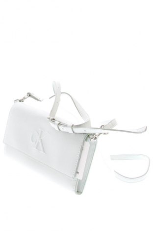 Dámska kabelka  Calvin Klein Jeans, Farba Zelená, Cena  25,95 €