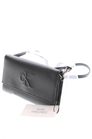 Γυναικεία τσάντα Calvin Klein Jeans, Χρώμα Μαύρο, Τιμή 71,99 €