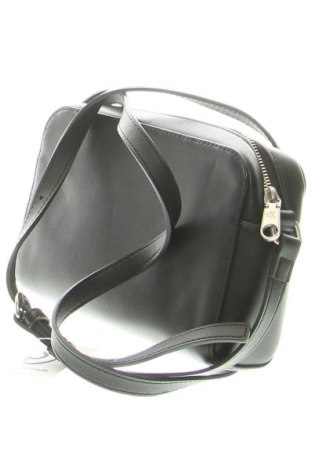 Dámská kabelka  Calvin Klein Jeans, Barva Černá, Cena  1 179,00 Kč