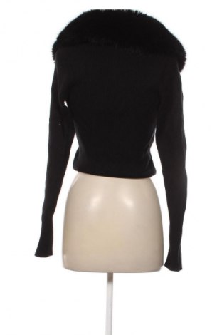 Дамска жилетка Bershka, Размер L, Цвят Черен, Цена 13,80 €