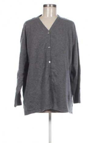 Γυναικεία ζακέτα Colombo, Μέγεθος 3XL, Χρώμα Γκρί, Τιμή 584,99 €