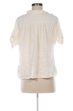 Cămașă de femei LC Waikiki, Mărime M, Culoare Ecru, Preț 42,99 Lei