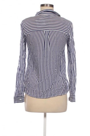 Дамска риза Pull&Bear, Размер S, Цвят Многоцветен, Цена 2,04 €