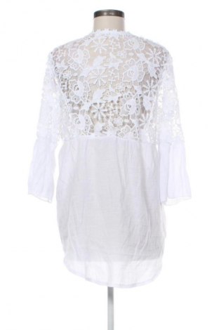 Γυναικείο πουκάμισο Unbranded, Μέγεθος XL, Χρώμα Λευκό, Τιμή 10,99 €