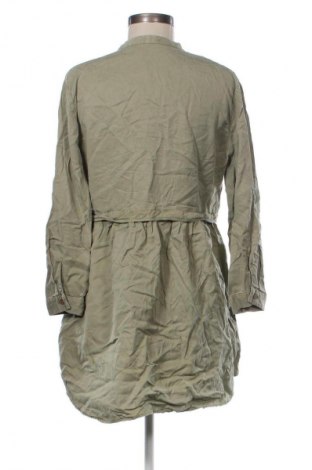 Дамска риза Zara, Размер M, Цвят Зелен, Цена 2,55 €