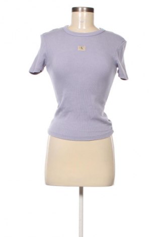 Дамска тениска Calvin Klein Jeans, Размер XS, Цвят Лилав, Цена 43,45 €