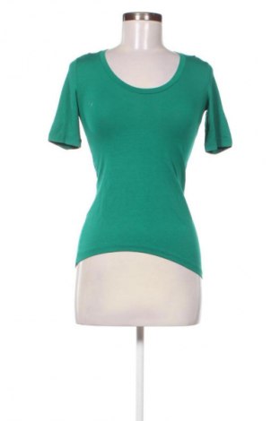 Γυναικείο t-shirt Maison Margiela, Μέγεθος S, Χρώμα Πράσινο, Τιμή 43,70 €