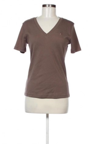 Γυναικείο t-shirt Tommy Hilfiger, Μέγεθος L, Χρώμα Καφέ, Τιμή 24,99 €