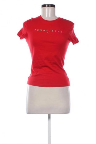 Tricou de femei Tommy Jeans, Mărime S, Culoare Roșu, Preț 186,99 Lei