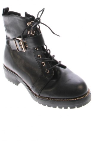 Botine de damă ASOS, Mărime 44, Culoare Negru, Preț 163,99 Lei