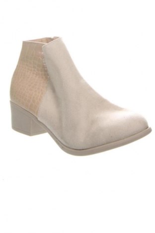 Дамски боти Bpc Bonprix Collection, Размер 39, Цвят Екрю, Цена 10,22 €