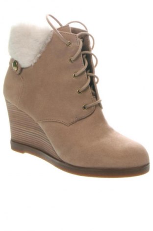 Дамски боти Michael Kors, Размер 38, Цвят Кафяв, Цена 49,45 €