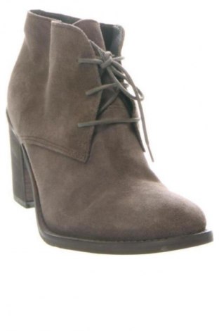 Дамски боти Minelli, Размер 36, Цвят Бежов, Цена 28,95 €