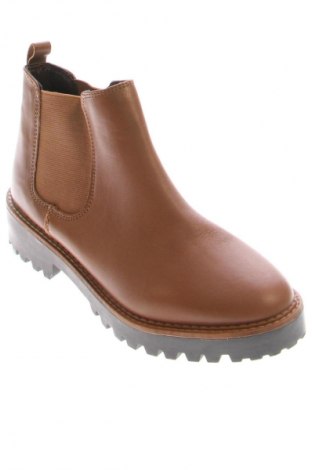 Botine de damă Pier One, Mărime 38, Culoare Maro, Preț 163,99 Lei