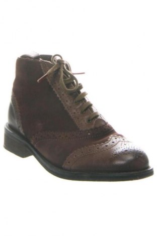 Дамски боти Pull&Bear, Размер 37, Цвят Многоцветен, Цена 22,78 €