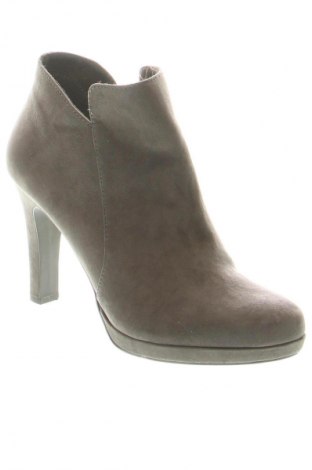 Дамски боти Tamaris, Размер 40, Цвят Сив, Цена 60,00 €