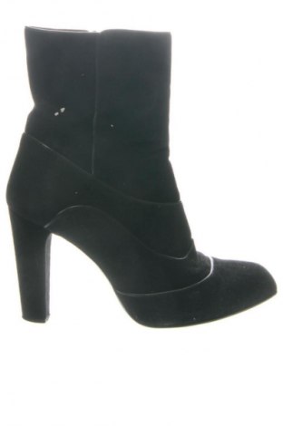 Дамски боти Tod's, Размер 39, Цвят Черен, Цена 120,15 €