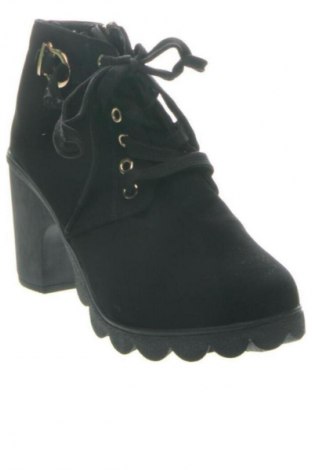Дамски боти Unbranded, Размер 37, Цвят Черен, Цена 17,89 €