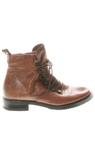 Дамски боти Unbranded, Размер 37, Цвят Кафяв, Цена 38,34 €