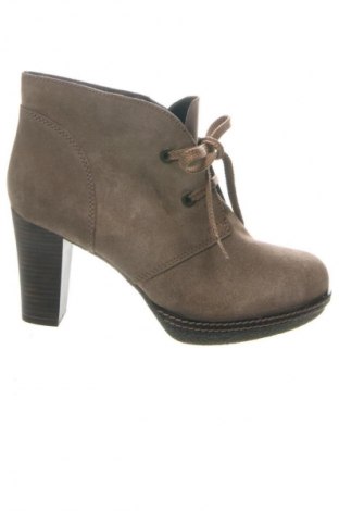 Дамски боти Unbranded, Размер 40, Цвят Бежов, Цена 28,94 €