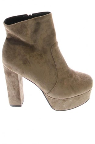 Дамски боти Unbranded, Размер 38, Цвят Кафяв, Цена 14,78 €