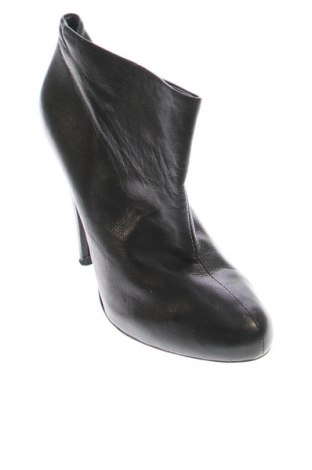 Дамски боти Zara, Размер 39, Цвят Черен, Цена 33,23 €