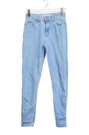 Дамски дънки Bershka, Размер XS, Цвят Син, Цена 8,18 €