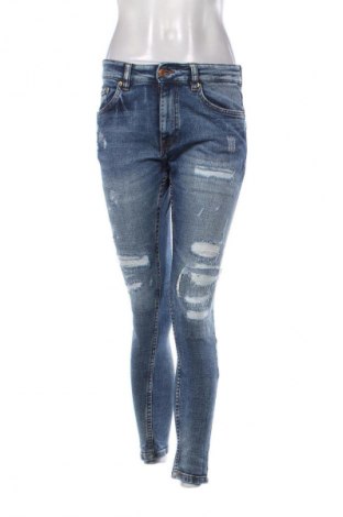 Дамски дънки Bershka, Размер M, Цвят Син, Цена 10,22 €