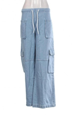 Дамски дънки Bershka, Размер M, Цвят Син, Цена 16,36 €