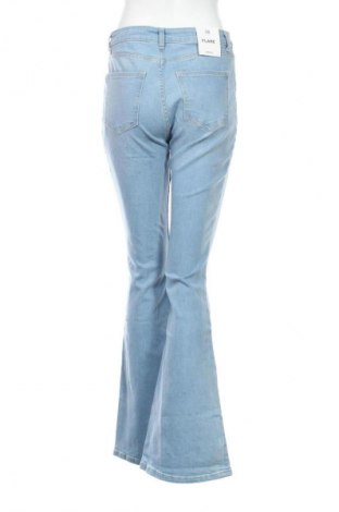 Dámské džíny  Bershka, Velikost M, Barva Modrá, Cena  459,00 Kč