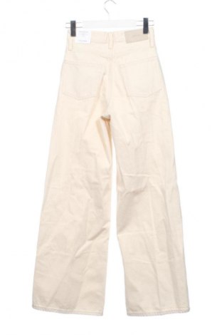 Damskie jeansy Calvin Klein, Rozmiar XXS, Kolor ecru, Cena 594,99 zł