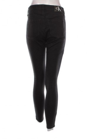 Дамски дънки Calvin Klein Jeans, Размер M, Цвят Черен, Цена 38,85 €