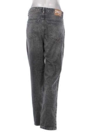 Дамски дънки Cropp, Размер M, Цвят Сив, Цена 17,38 €