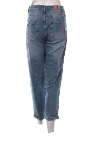 Дамски дънки Emme by Marella, Размер S, Цвят Син, Цена 46,01 €