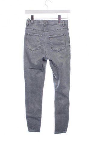 Дамски дънки LC Waikiki, Размер S, Цвят Сив, Цена 8,10 €