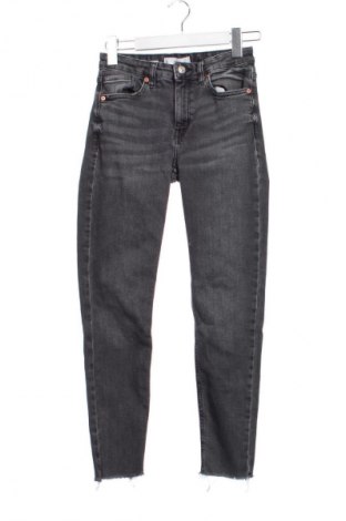 Дамски дънки Mango, Размер XS, Цвят Сив, Цена 17,38 €