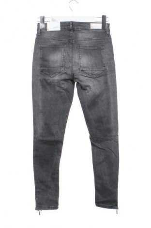 Дамски дънки ONLY, Размер XS, Цвят Сив, Цена 17,89 €