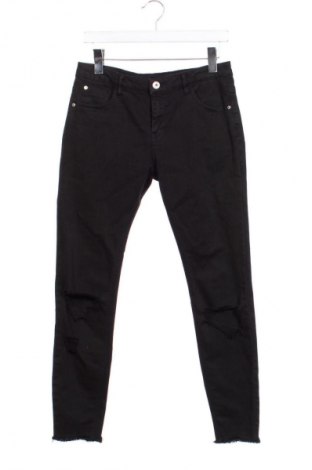Дамски дънки Pull&Bear, Размер M, Цвят Черен, Цена 13,29 €